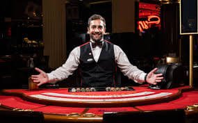cacabola live dealer studio and gaming interface on mobile